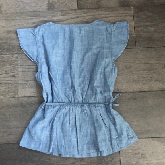 J.Crew woman’s denim blouse - Picture 3 of 8